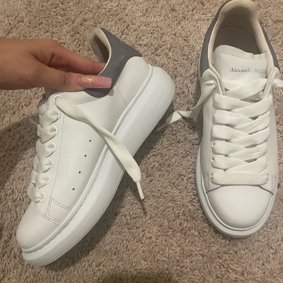 Authentic Alexander McQueens size 38 - Picture 2 of 10